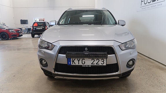 Mitsubishi Outlander 8 of 15