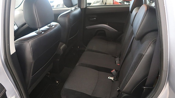 Mitsubishi Outlander 14 of 15