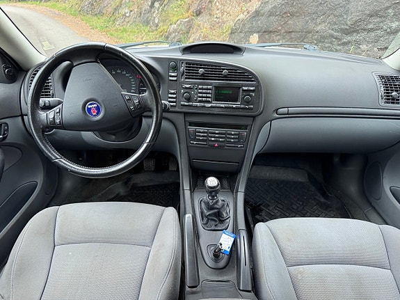 Saab 9-3 6 of 7