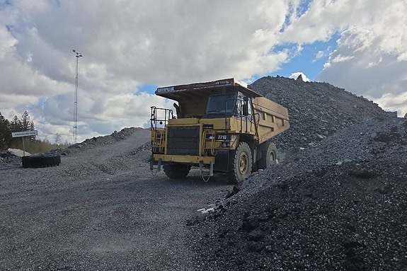 CAT 771D Bergdumper 3 of 24