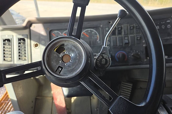 CAT 771D Bergdumper 14 of 24