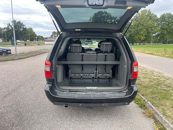 Chrysler Grand Voyager 6 of 16