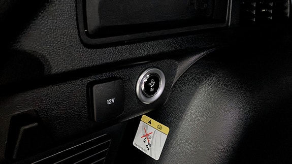 Ford Kuga 16 of 19