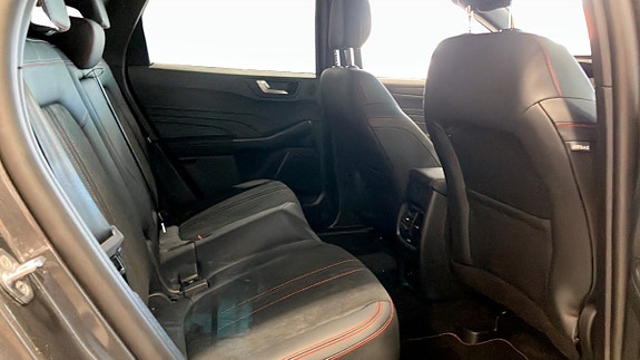 Ford Kuga 5 of 19