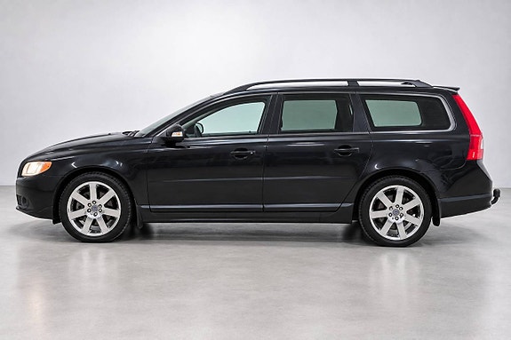 Volvo V70 5 of 26