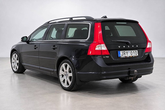 Volvo V70 6 of 26