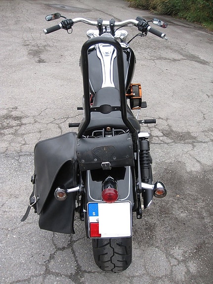 Harley-Davidson Wide Glide 3 of 7