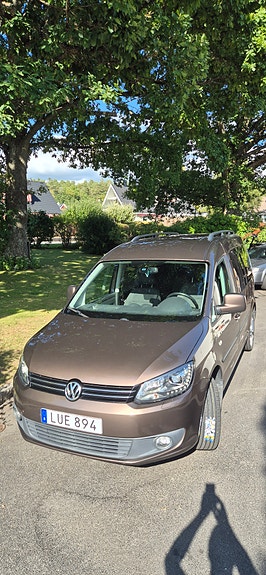 Volkswagen Caddy Maxi 4 of 13
