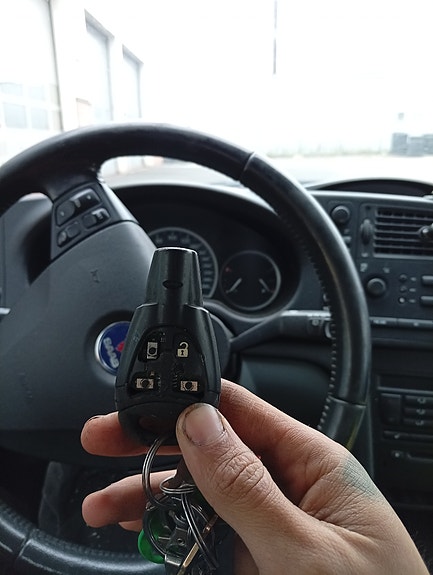Saab 9-3 6 of 13