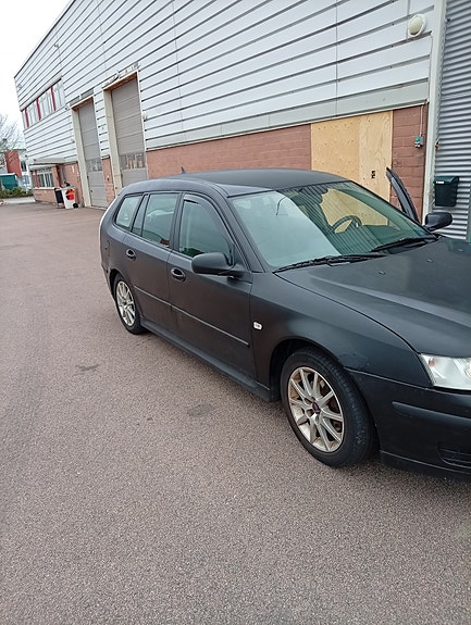 Saab 9-3 4 of 13