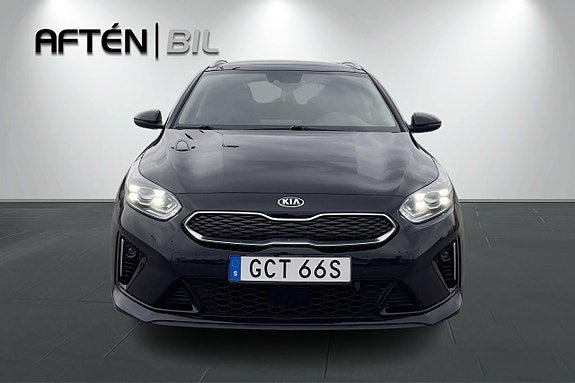 Kia Ceed 3 of 29