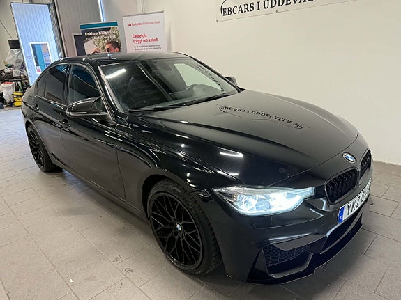 BMW 320d 2 of 17