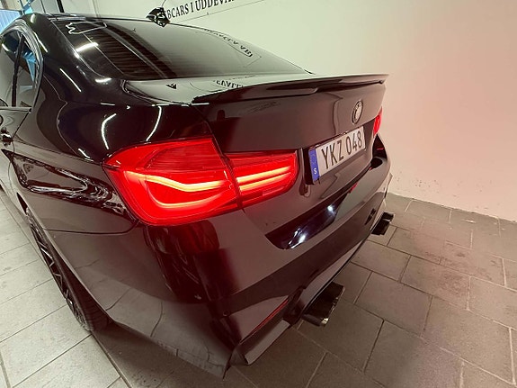 BMW 320d 17 of 17