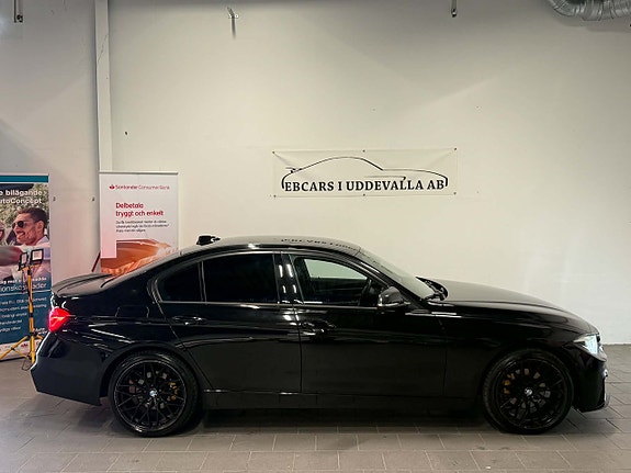 BMW 320d 3 of 17