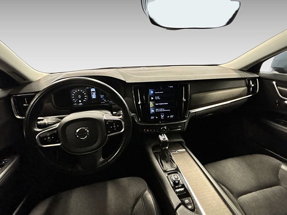 Volvo V90 Cross Country 17 of 19