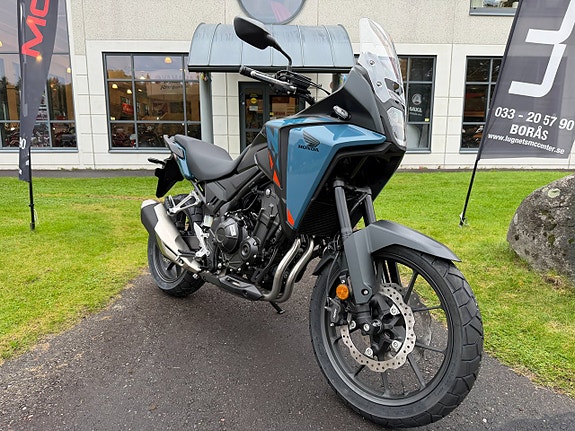 Honda NX500 2 of 11