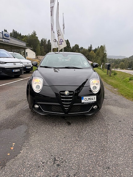 Alfa Romeo MiTo 2 of 11