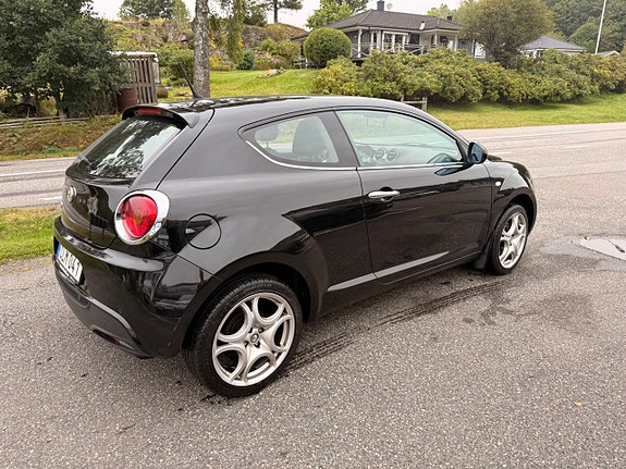 Alfa Romeo MiTo 4 of 11
