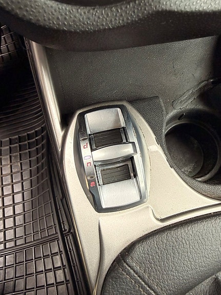 Alfa Romeo MiTo 11 of 11
