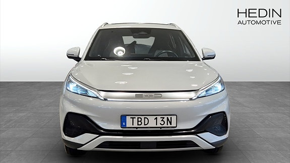 BYD Atto 3 2 of 12