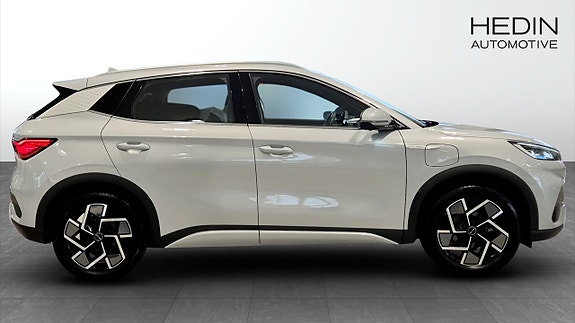 BYD Atto 3 4 of 12