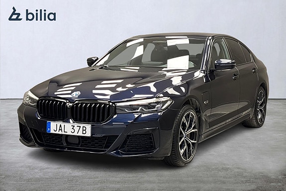 BMW 530e 3 of 14