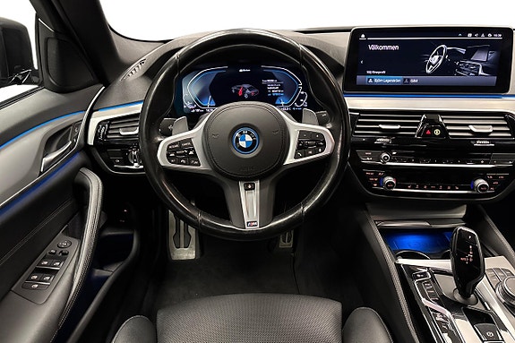 BMW 530e 10 of 14