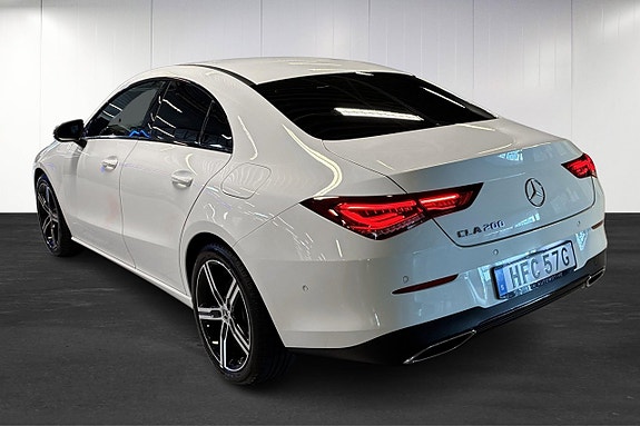 Mercedes-Benz CLA200 4 of 21