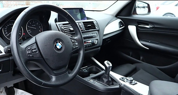 BMW 118d 6 of 11