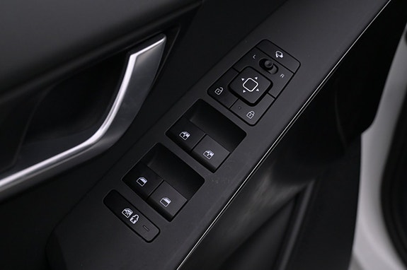 Kia Niro 10 of 27