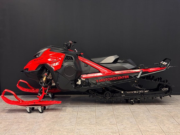 Lynx Shredder RE 850 E-tec 3700 Hub | 126 mil | Nyservad 6 of 13