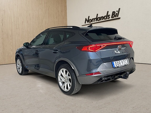 Cupra Formentor 2 of 7