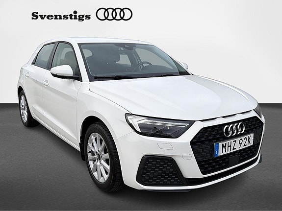 Audi A1 2 of 13