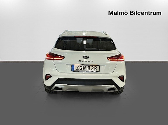 Kia XCeed 2 of 19