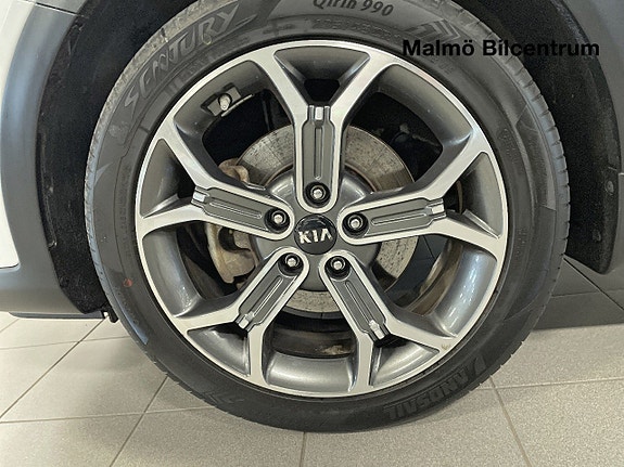Kia XCeed 9 of 19