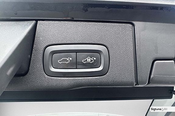 Volvo XC60 24 of 25