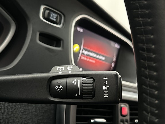 Volvo V40 26 of 30
