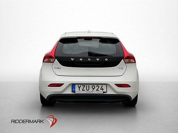 Volvo V40 5 of 30