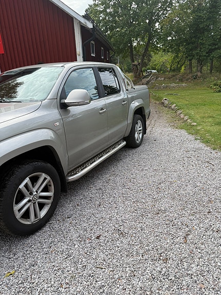 Volkswagen Amarok 5 of 9