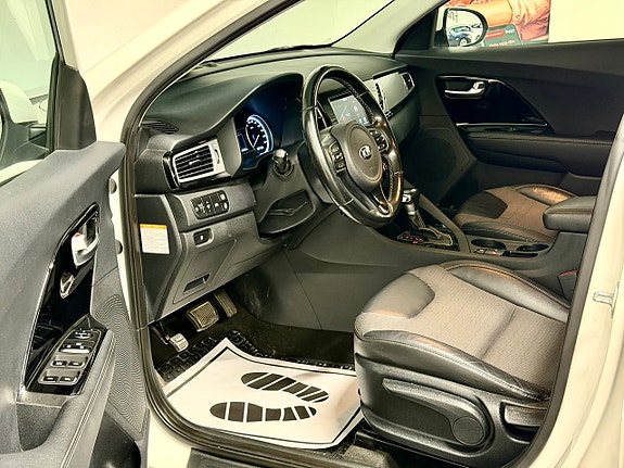 Kia Niro 7 of 17