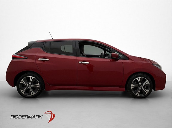 Nissan Leaf 8 of 30