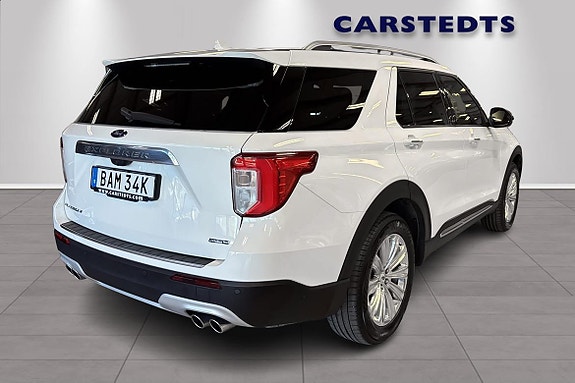 Ford Explorer 3 of 10