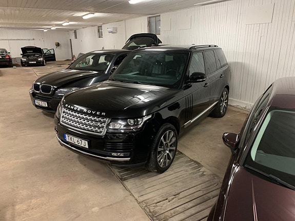 Land Rover Range Rover 4 of 6