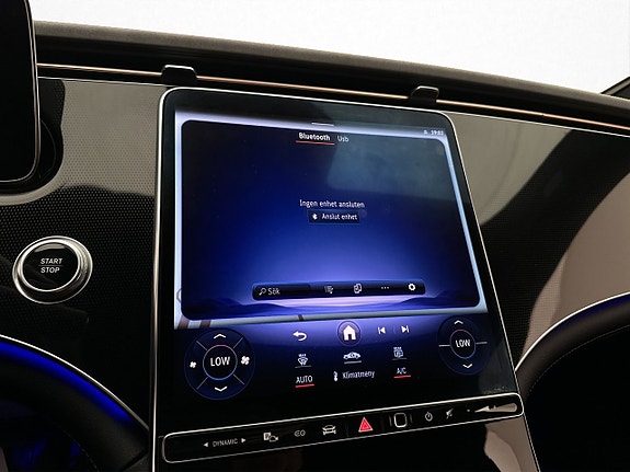 Mercedes-Benz EQE300 20 of 30