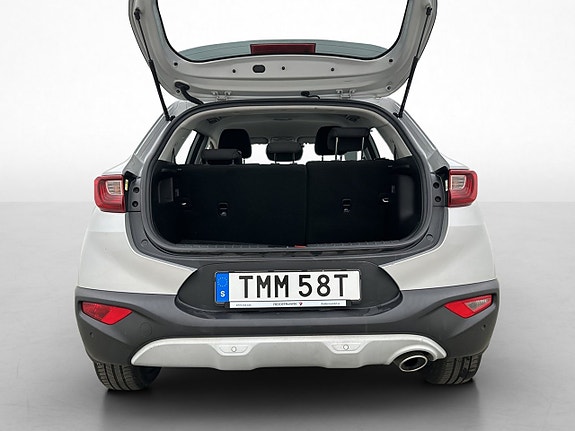 Kia Stonic 8 of 28