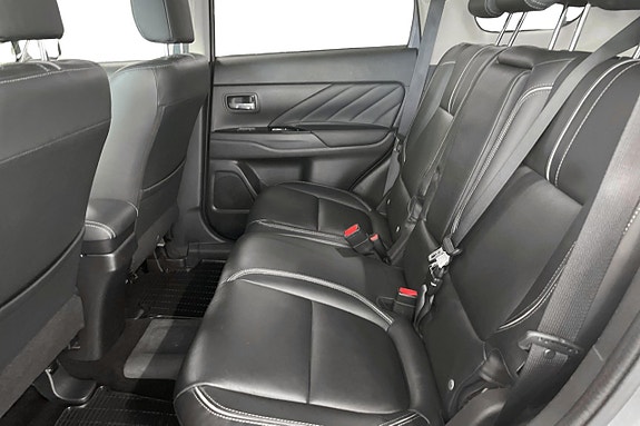 Mitsubishi Outlander 15 of 26