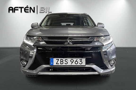 Mitsubishi Outlander 3 of 26
