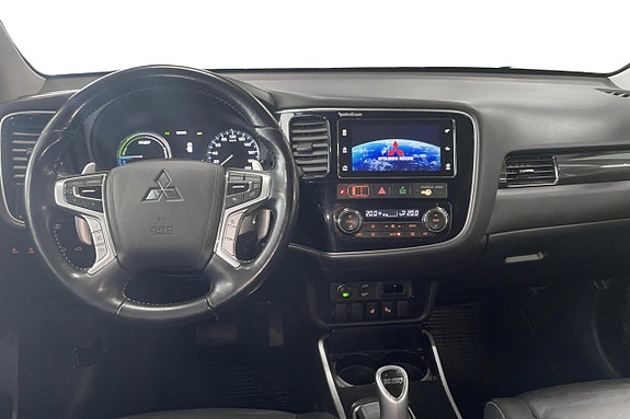 Mitsubishi Outlander 10 of 26