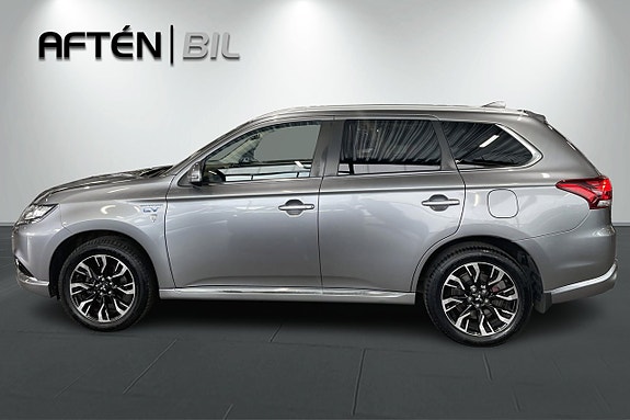 Mitsubishi Outlander 6 of 26