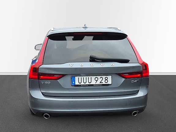 Volvo V90 6 of 11